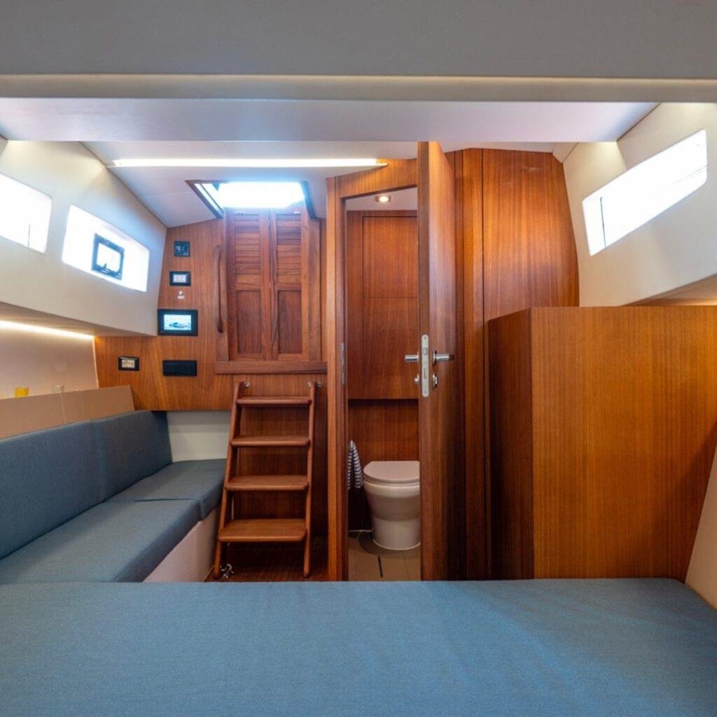 Amalfi-Coast-boat-with-Cabin-Mimi-9.5
